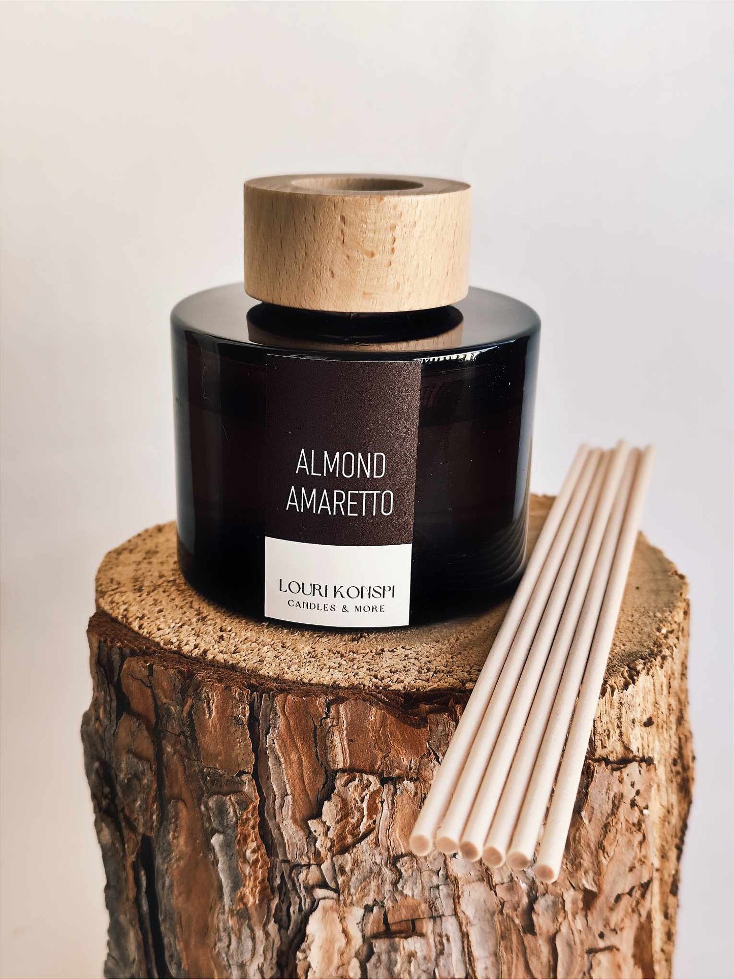 REED DIFUSSER 150ML "ALMOND AMARETTO"